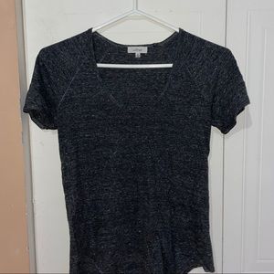 Aritzia t-shirt